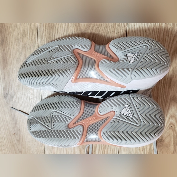 Adidas Barricade tennis shoes - Picture 6 of 7